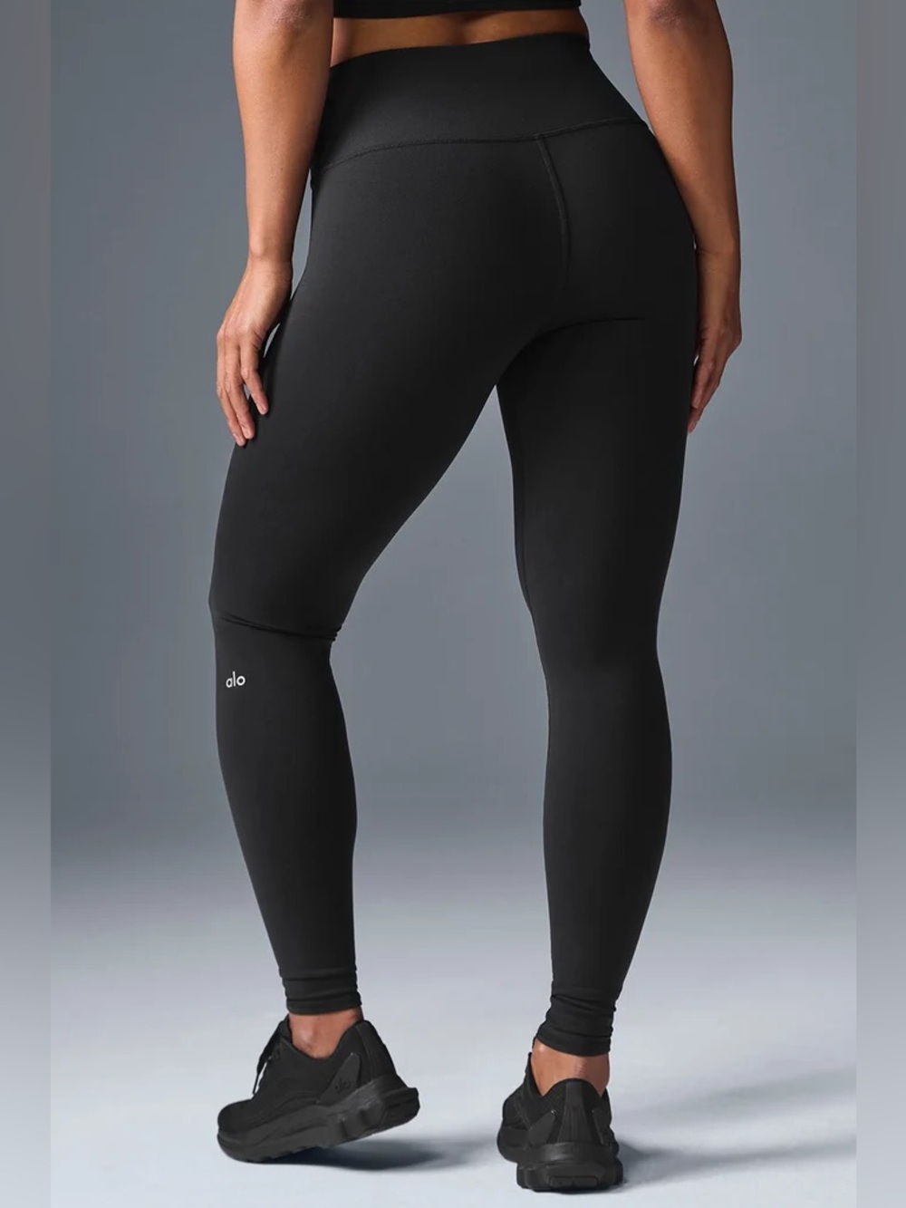 Alo Yoga High Waisted Black Leggings